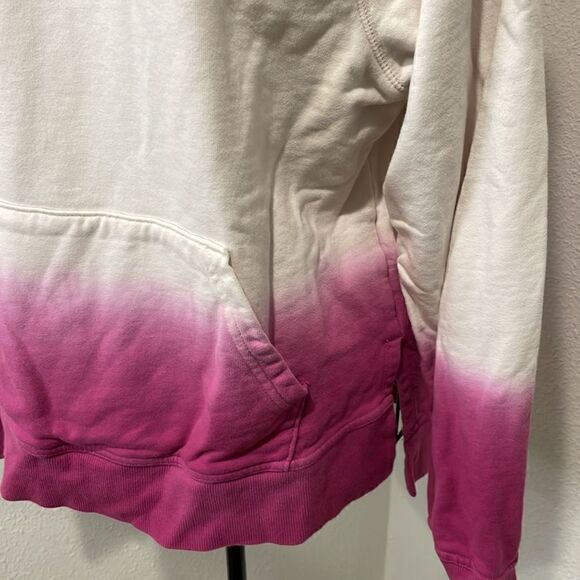 Universal Thread Women's Hooded Sweatshirt - Picture 5 of 9